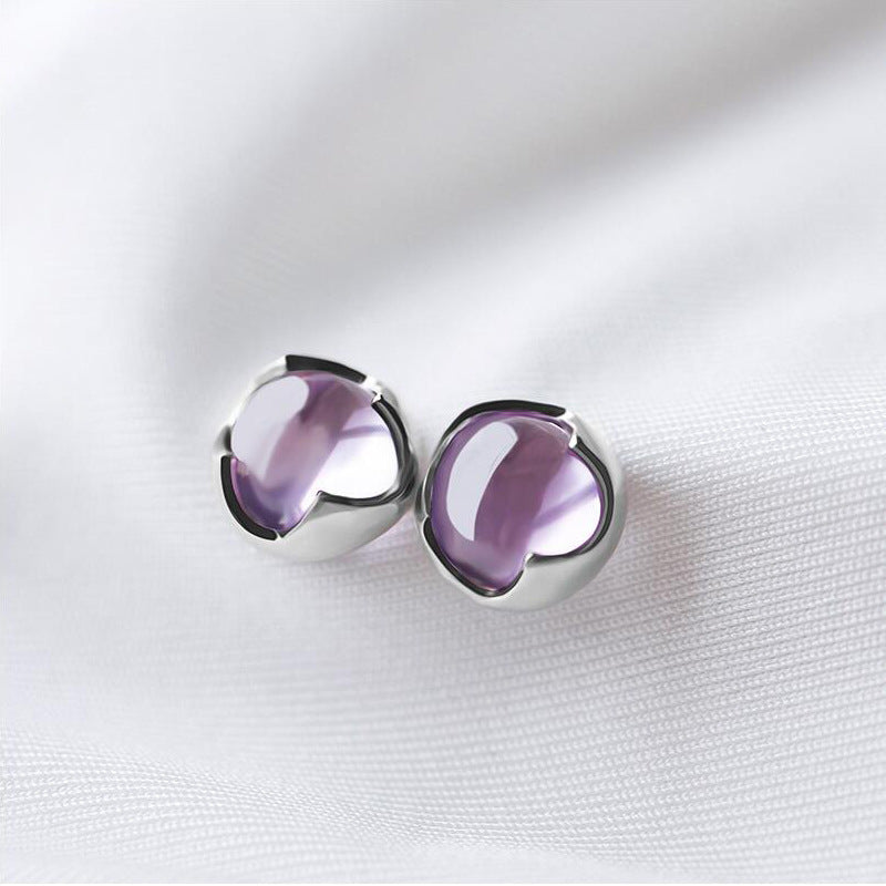 Runde Ohrstecker aus 925er Silber mit facettiertem natürlichen Amethyst in zarter Lila-Farbe – eleganter Schmuck mit Edelsteincharme