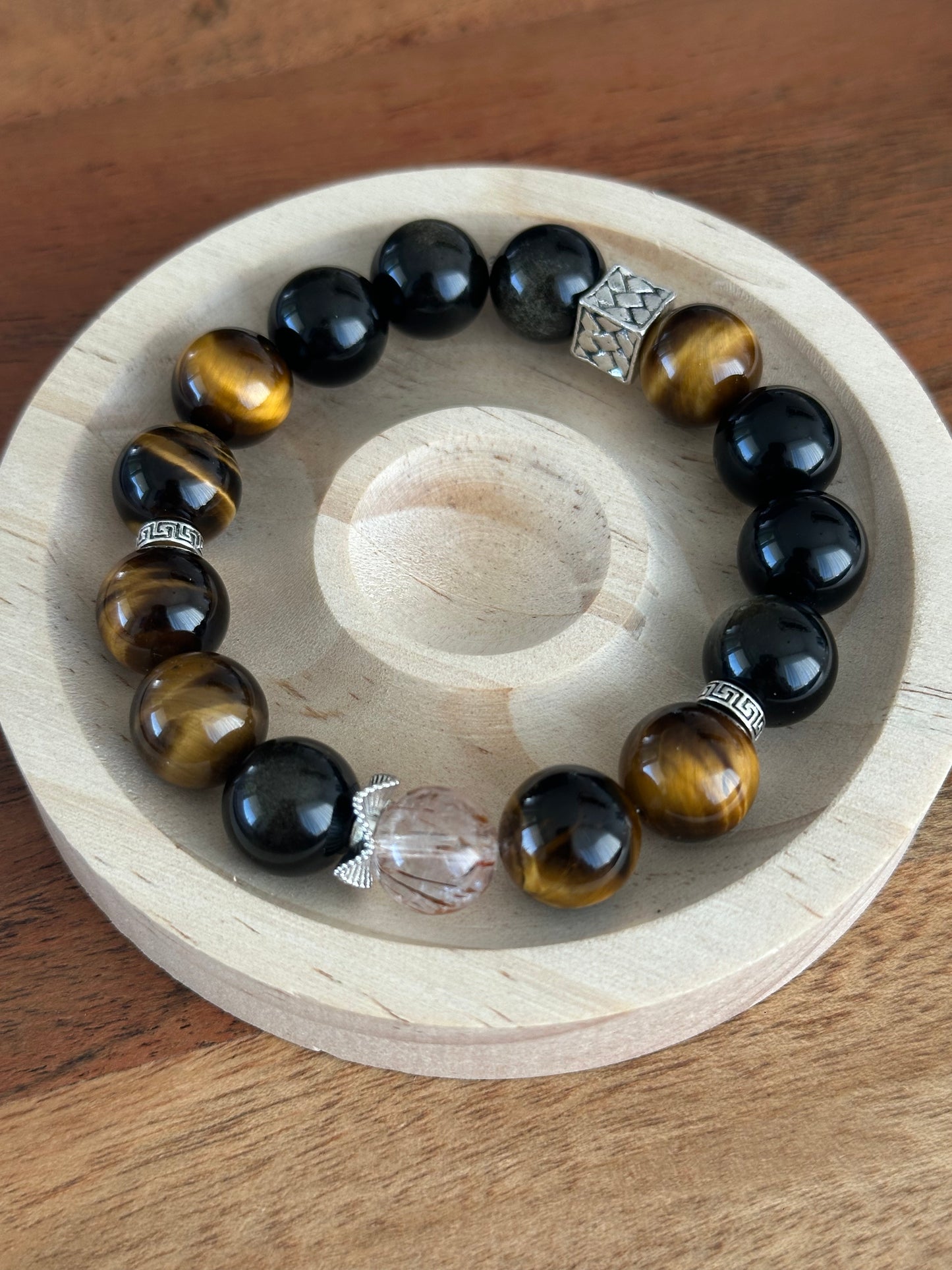 Maskulines Armband aus Goldobsidian, Tigerauge und Black Super Seven – Schutz, Selbstvertrauen und spirituelle Kraft für moderne Männer