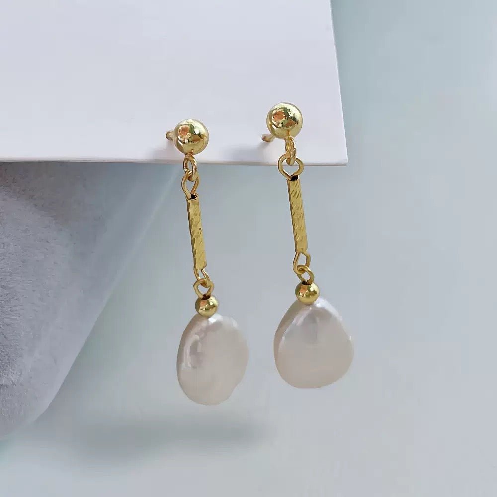 Éclat Perle – Barockperlen Ohrringe mit Goldakzent - AuraGleam
