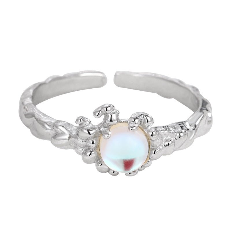 Lunarglanz – Offener Ring aus 925er Silber mit Mondstein & Lava - Struktur - AuraGleam