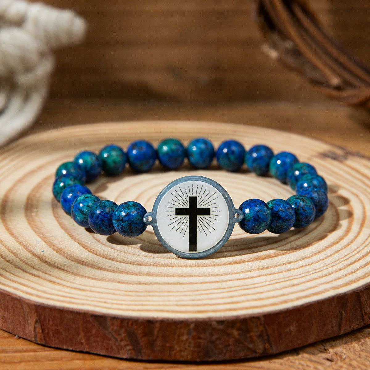 NFC-Armband mit Natursteinen und Kreuzanhänger – Bibelvers-Funktion über NFC für spirituelle Begleitung im Alltag