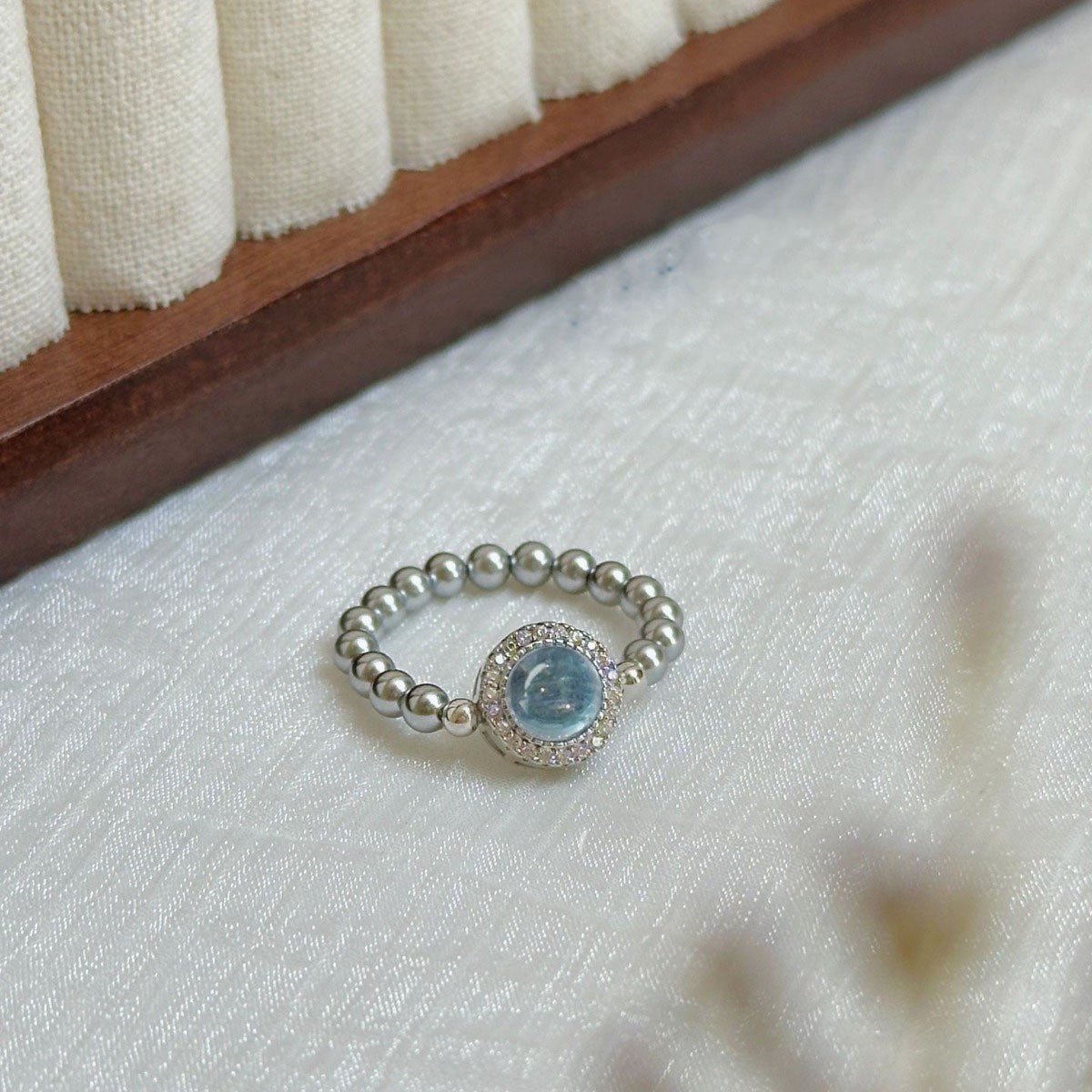 Ocean Glanz Ring – S925 Silberring mit Aquamarin und Swarovski Kristallperlen - AuraGleam