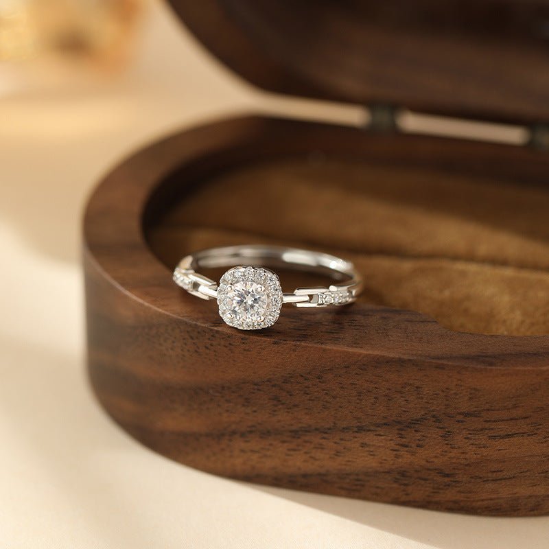 Zuckerstück - Ring – 990 Feinsilberring mit Zirkonia im Kettendesign - AuraGleam