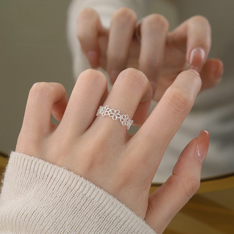 925 Silber Blüten-Spitzenring – eleganter, verstellbarer Damenring aus Sterling Silber im floralen Spitzen-Design