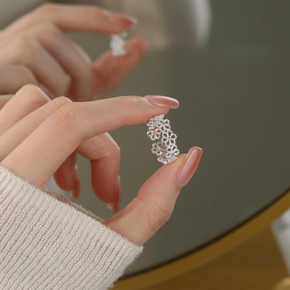 925 Silber Blüten-Spitzenring – eleganter, verstellbarer Damenring aus Sterling Silber im floralen Spitzen-Design