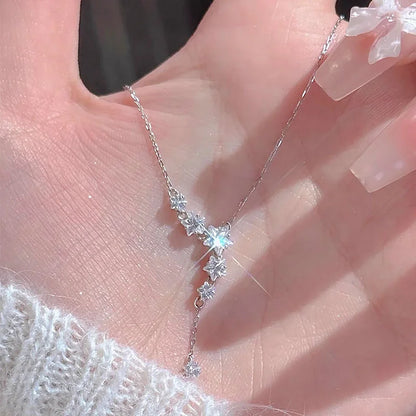 Zarte 925 Sterling Silber Halskette "Alina" mit funkelnden Zirkonia-Steinen im Sternen-Design