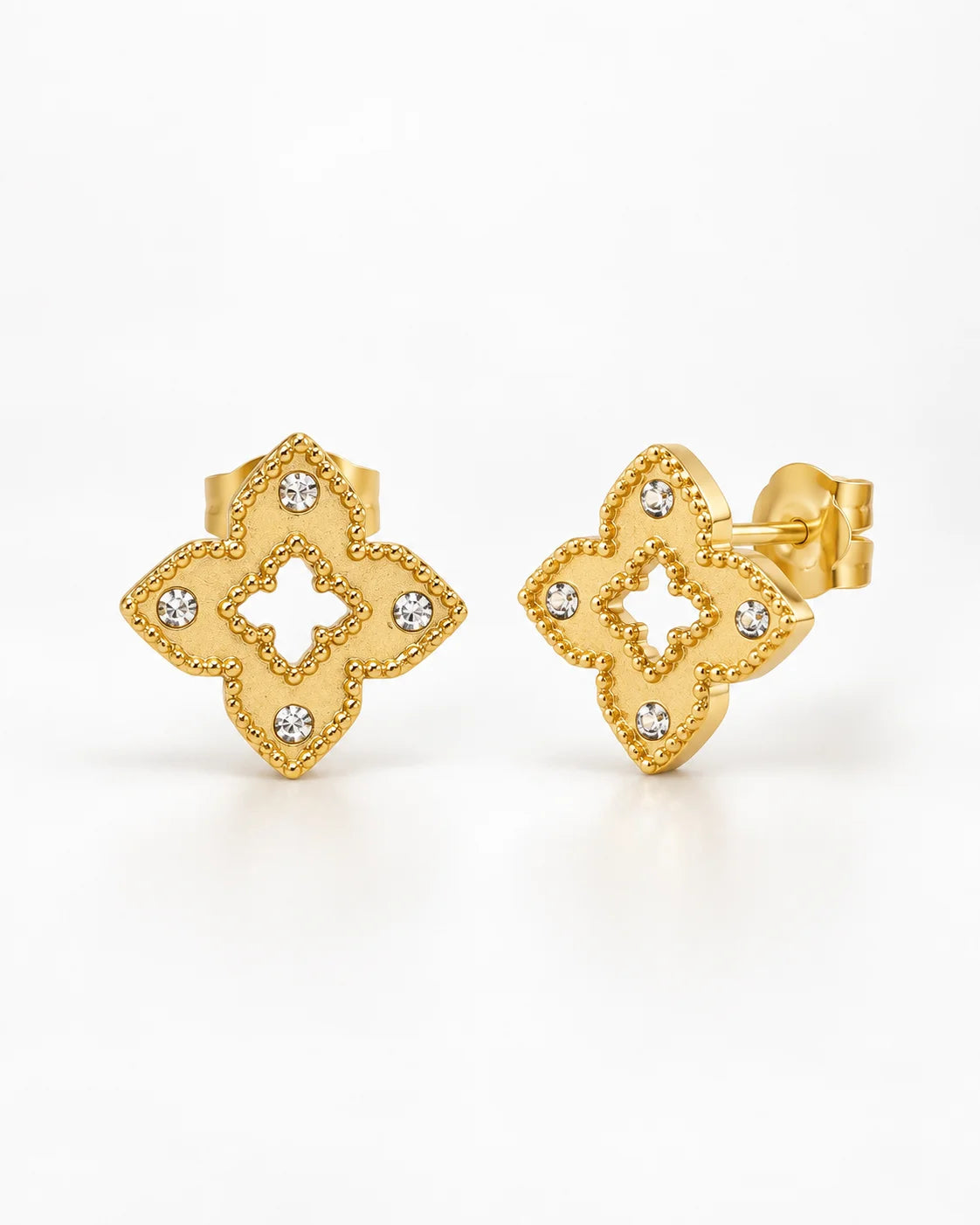 Goldene Kleeblatt Ohrstecker mit Zirkonia