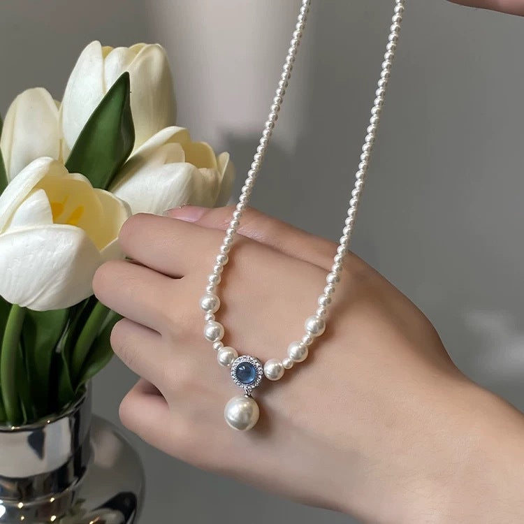 Elegante Perlenkette mit Swarovski Kristallperlen und Aquamarin in 925er Silberfassung – ideal für Brautschmuck oder besondere Anlässe