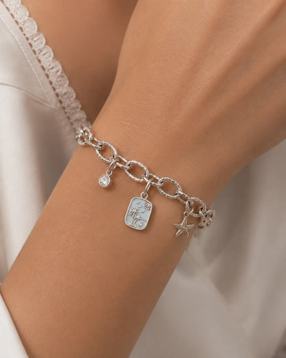 Elena Palmen Charm an silberfarbenem Charm-Armband