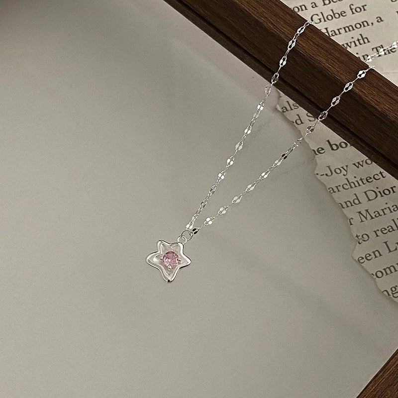 Silberne Halskette "Estelle" aus 925 Silber mit Stern-Anhänger und rosa Zirkonia