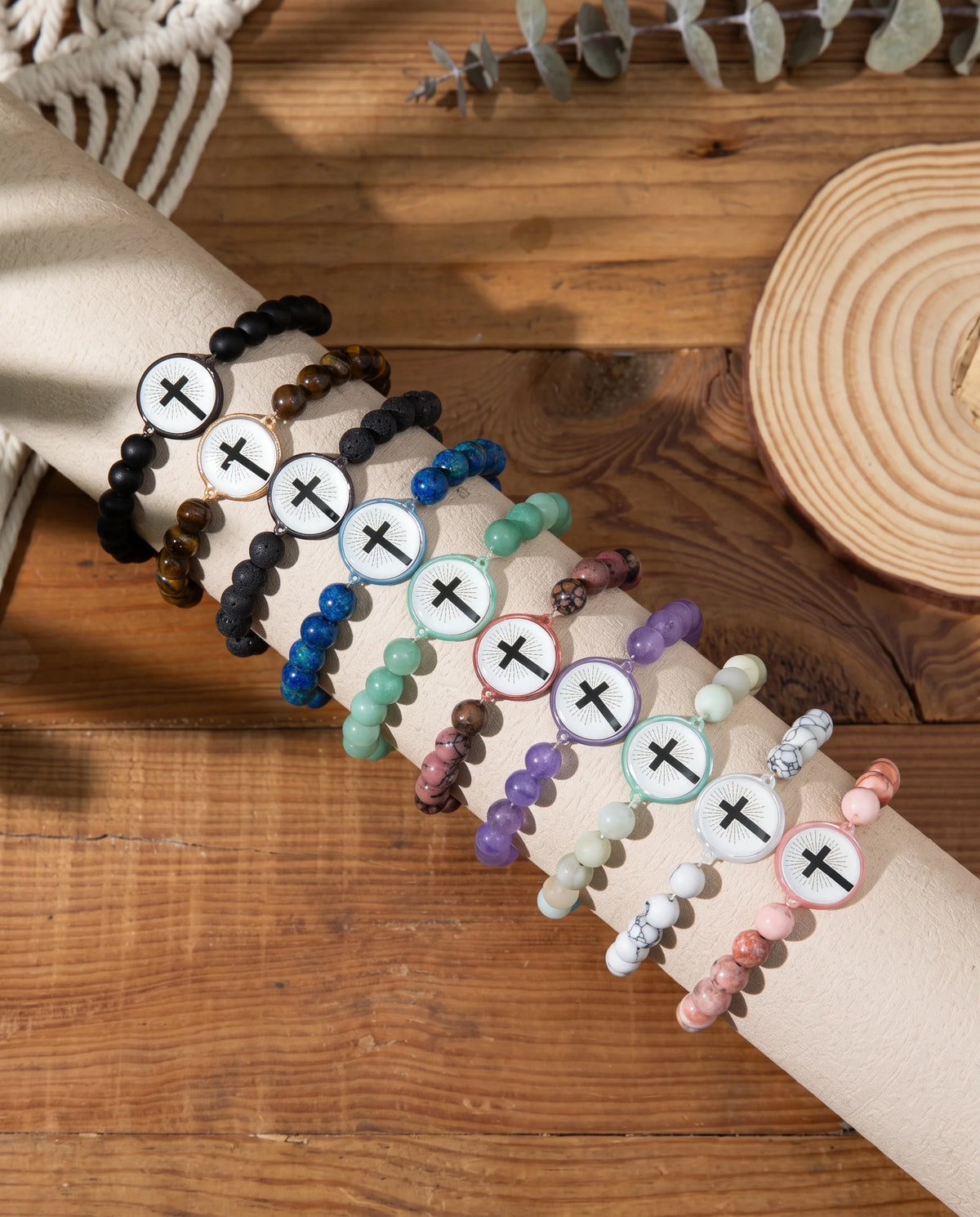 FaithLink NFC Naturstein Armbänder mit Kreuzanhänger in verschiedenen Farben