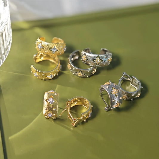 Fleur de Chance – Offenes 18K Vergoldetes Kleeblatt-Ring