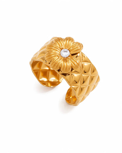 Verstellbarer goldener Blumen Ring mit Zirkonia