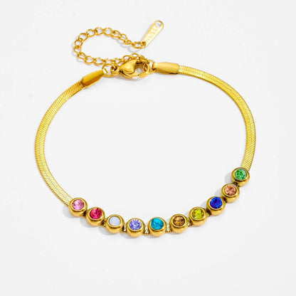 Elegantes Jade's Prism Sparkle Bracelet aus 18K vergoldetem Titanstahl mit 11 bunten Zirkonia-Steinen auf einer Schlangenkette