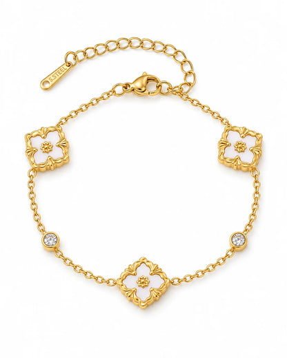 Goldenes Kleeblatt Armband mit weißer Einlage und Zirkonia