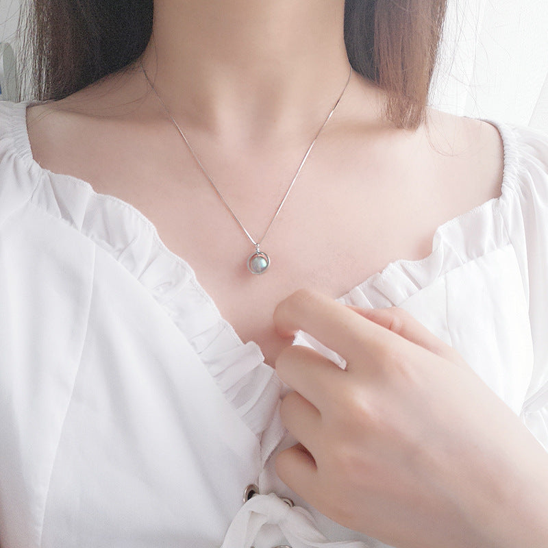 S925 Silber Damenkette mit rundem Mondstein-Anhänger im modernen Kreisdesign – eleganter Halsschmuck für Frauen