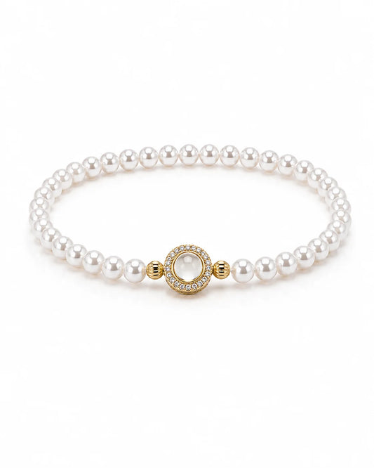Klassisches Tessa's Schimmerndes Halo-Perlenarmband aus glänzenden Kunstperlen mit einem goldfarbenen Zirkonia-Mittelstück