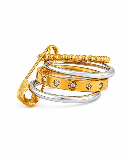 Vergoldeter Layering Ring mit Sicherheitsnadel Design und silberfarbenen Akzenten