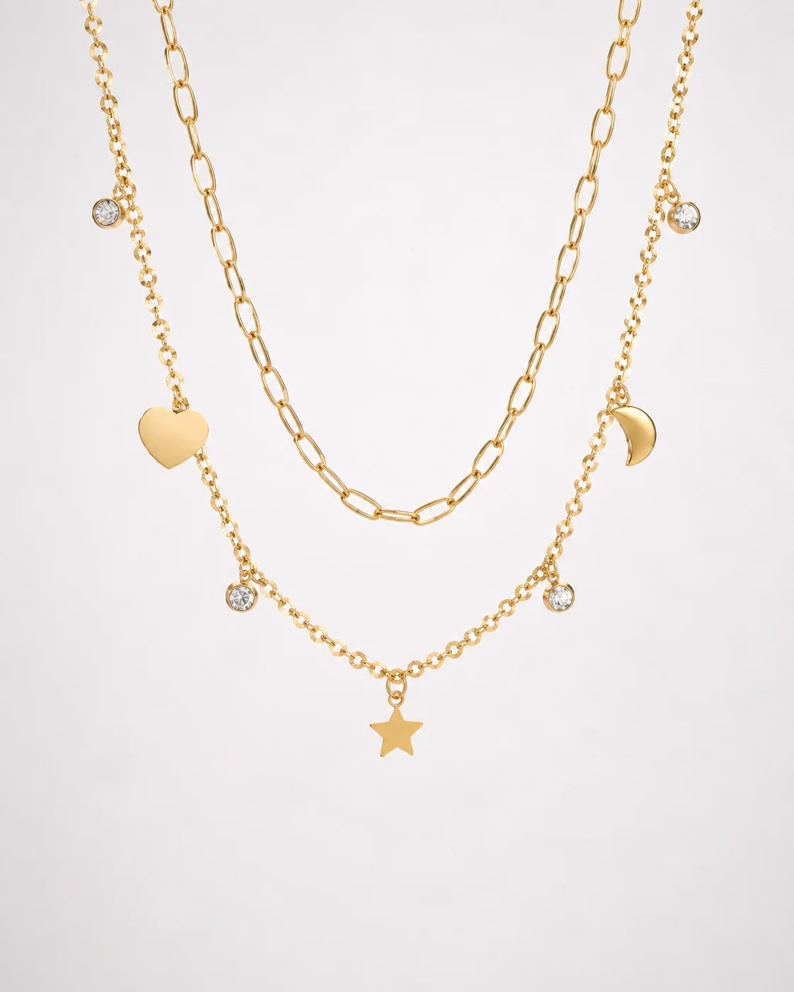 Mehrreihige Stern & Mond Layering Halskette aus 18K vergoldetem Titanstahl mit verschiedenen Charms und Zirkonia-Kristallen