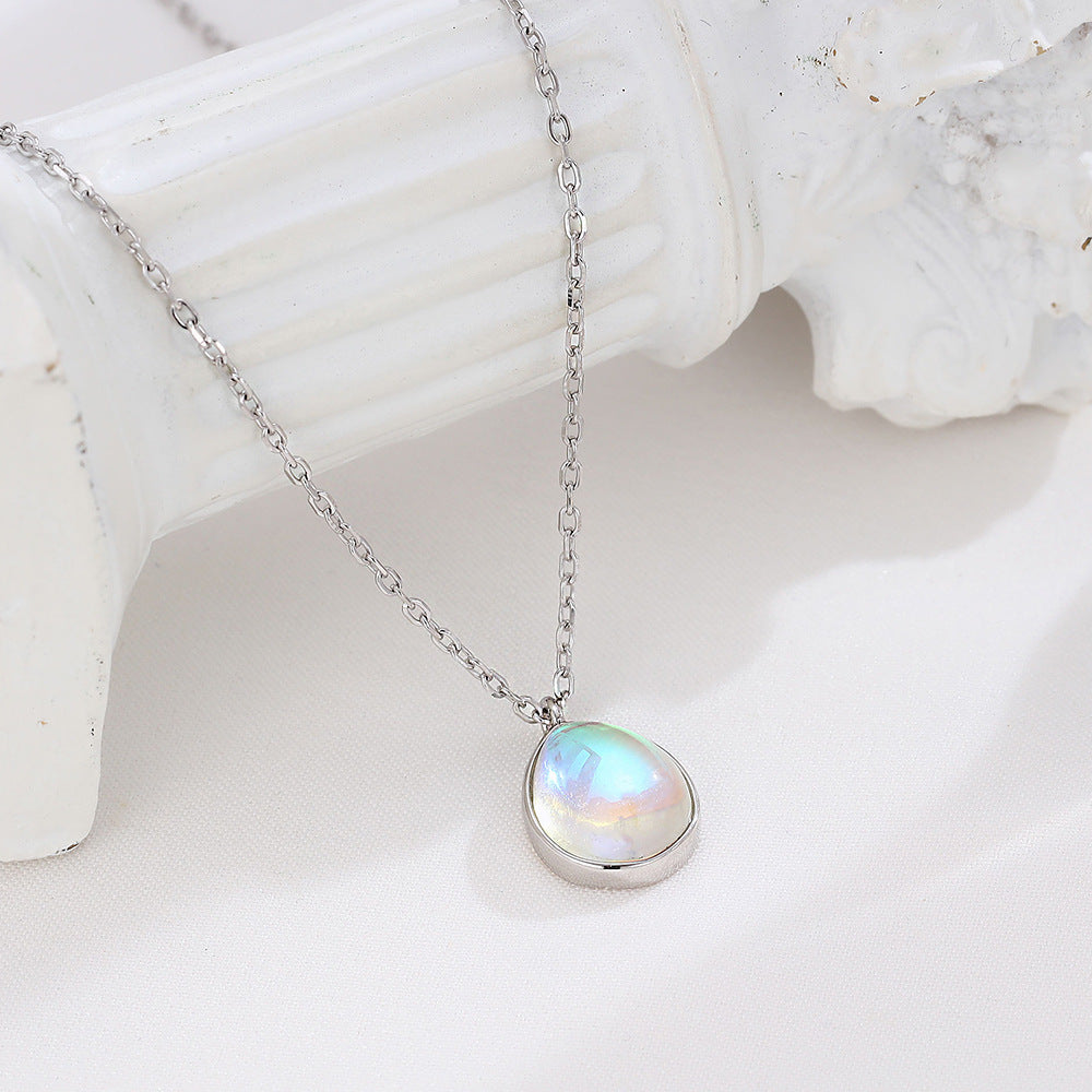 Zarte Halskette aus 925er Silber mit tropfenförmigem, regenbogenfarbenem Mondstein-Anhänger – eleganter Schmuck für Damen