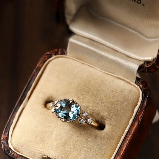 Vergoldeter S925 Silber Ring mit Aquamarin und Moissanit