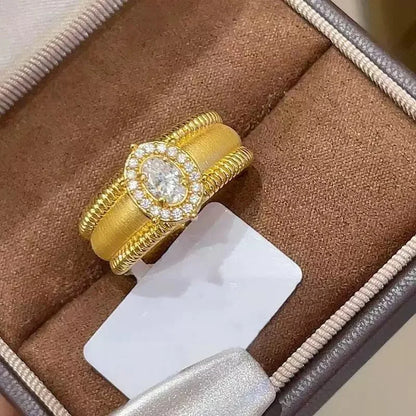 Verstellbarer Vintage Goldring mit ovalem Zirkonia