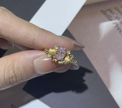 Goldener Vintage-Ring mit rosa Zirkonia im Prinzessinnen-Stil – verstellbar, mit Herz- und Strassdekor