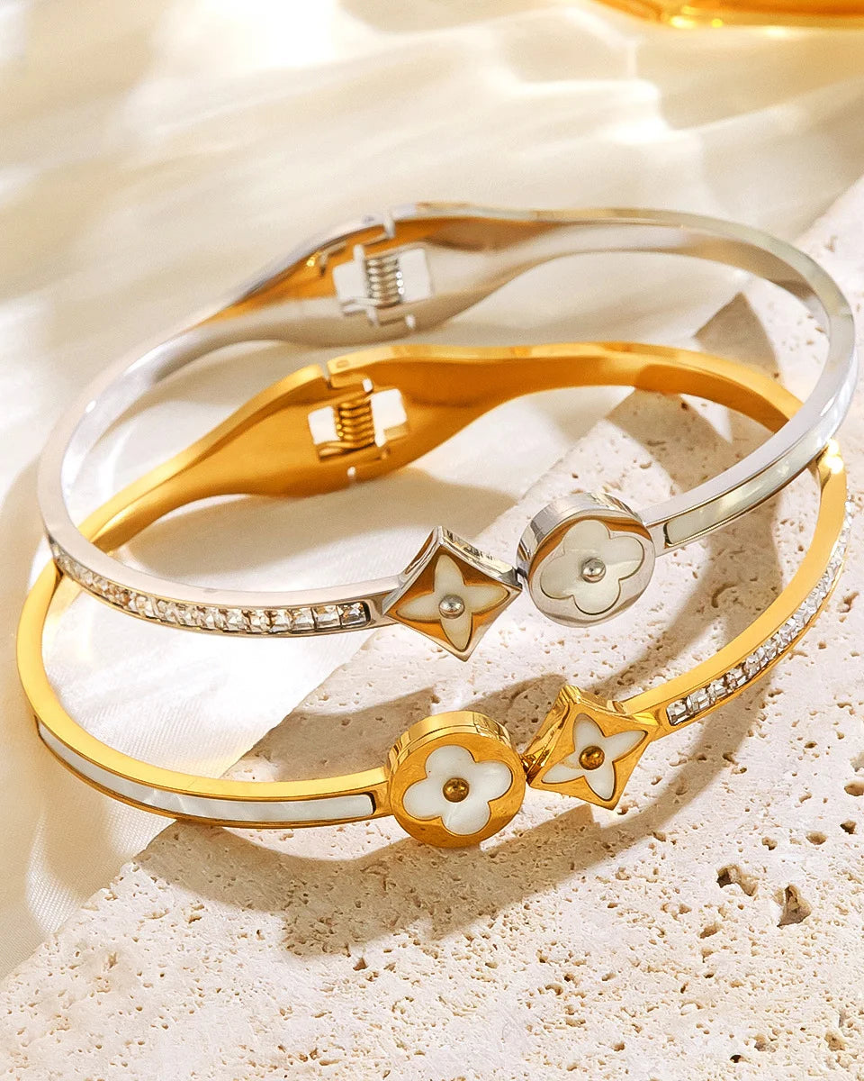 Nora Armreif aus Titanstahl mit weißem Perlmutt-Inlay und Zirkonia-Details