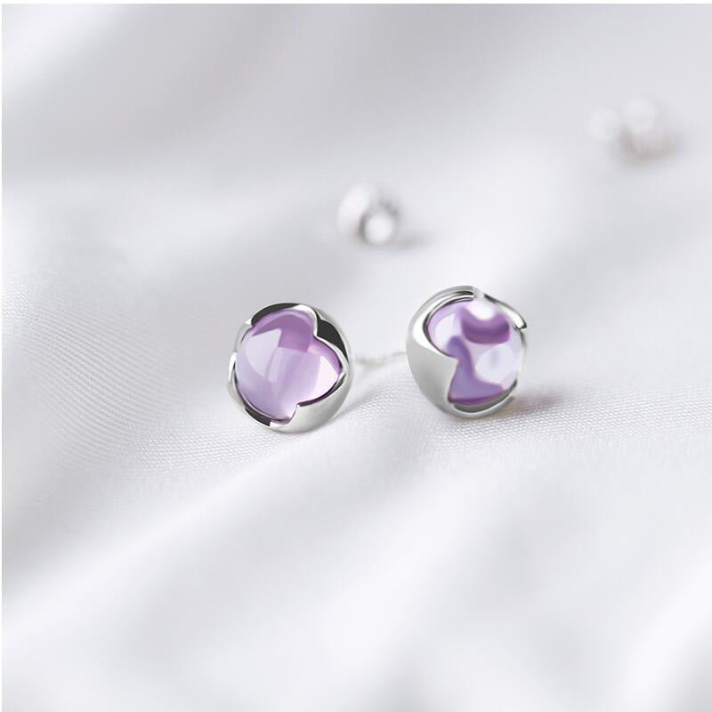 „Amethyst Blüte“ – S925 Silber Ohrstecker mit natürlichem Amethyst, rundes Design - AuraGleam