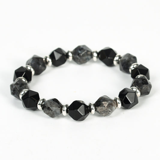 Facettiertes Armband aus 9,5mm Obsidian und Labradorit mit silbernen Abstandshaltern – modernes Design für stilbewusste Träger