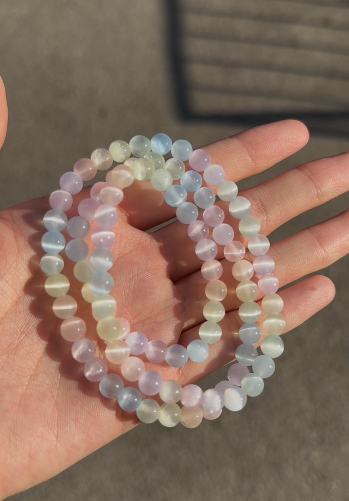 Aurora Glanz – Regenbogenfarbenes Selenit - Armband (mehrreihig tragbar) - AuraGleam