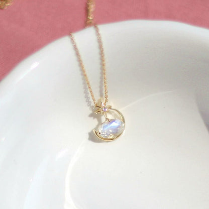 Mondlicht Sternenglanz – S925 Silber Halskette mit Opal - Anhänger, 14K vergoldet - AuraGleam