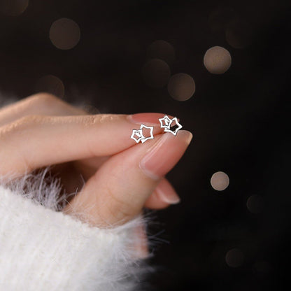 Starry Charm – S999 Feinsilber Ohrrstecker im modischen Stern - Design - AuraGleam