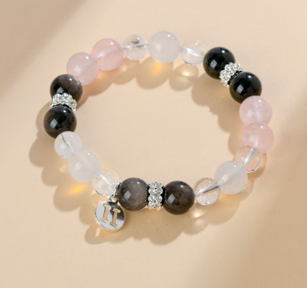 Zodiac Harmony – Armband mit natürlichen Heilsteinen & Sternzeichen - Anhänger aus 925er Silber - AuraGleam